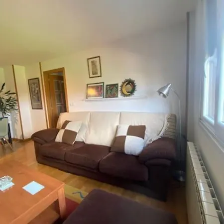 Apartament Vistas Al Rio Cabe Monforte De Lemos Zewnętrze zdjęcie