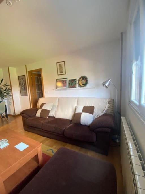 Vistas Al Rio Cabe Apartment *